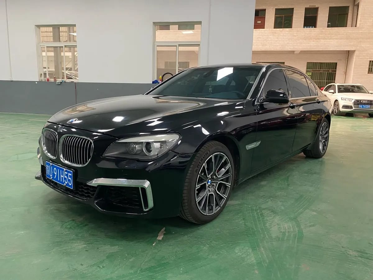 BMW 7 2009 740Li