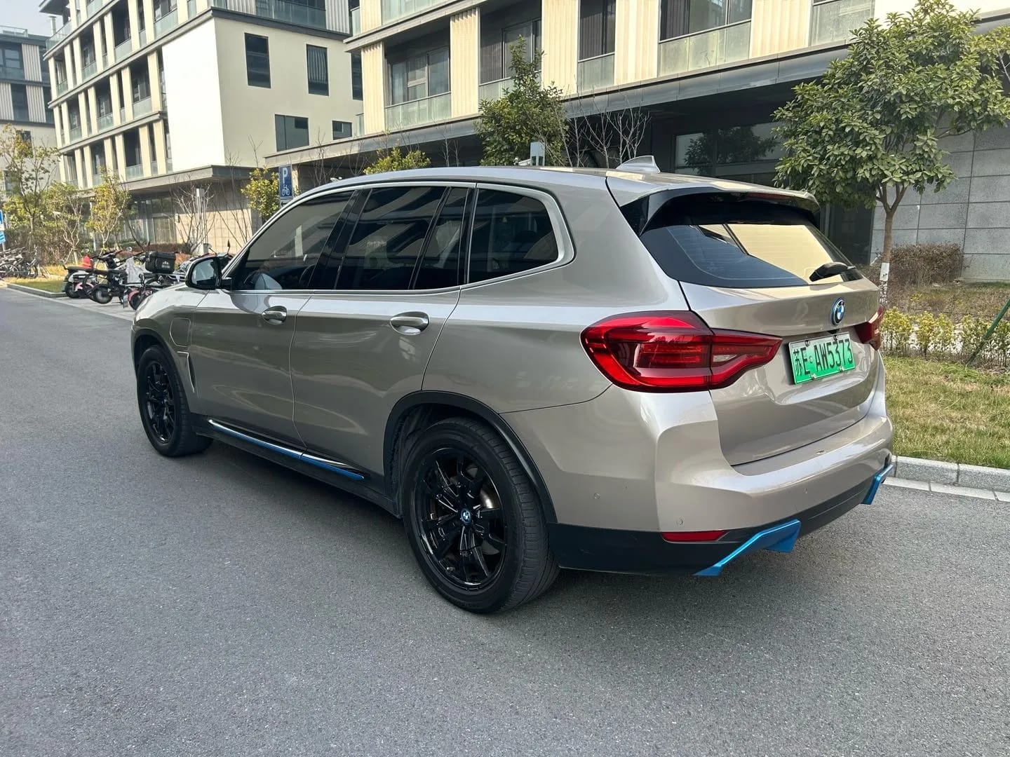 BMW iX3 2021 5