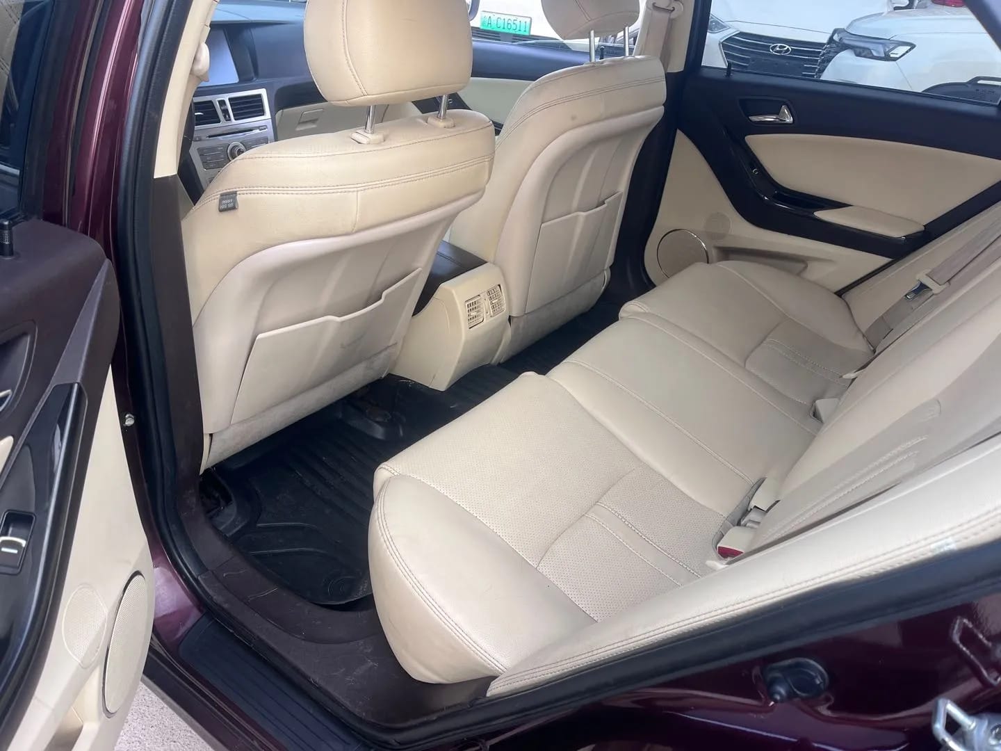 BYD 2013 4