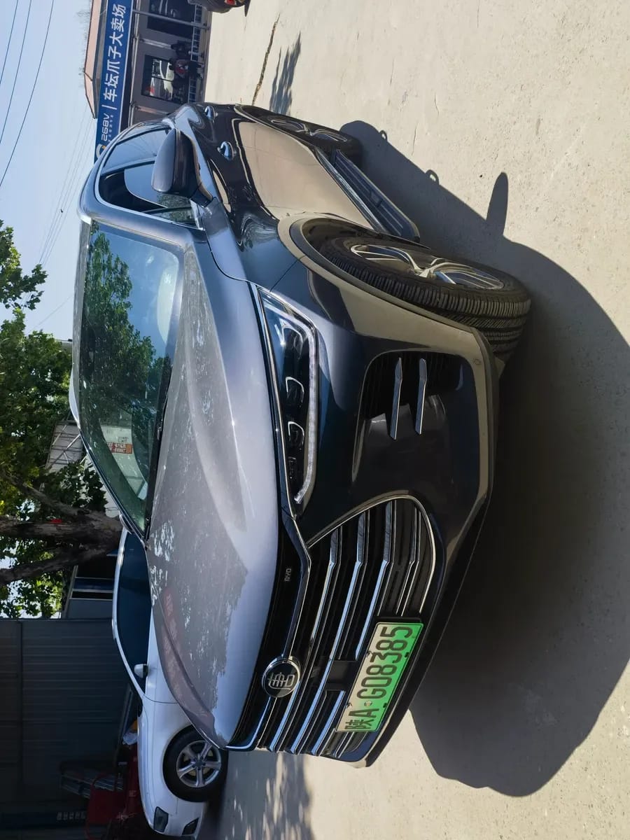 BYD 2018 DM 2.0T 5 V