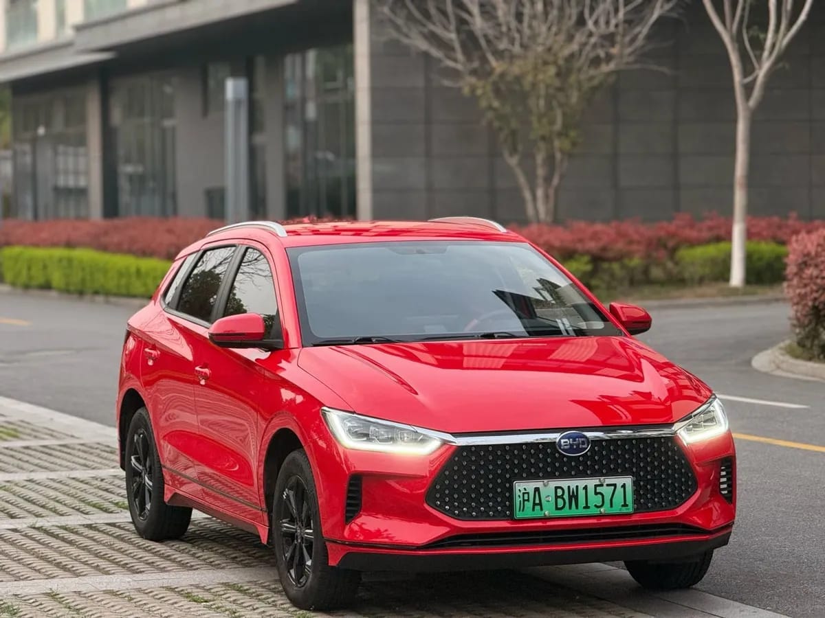 BYD e2 2021