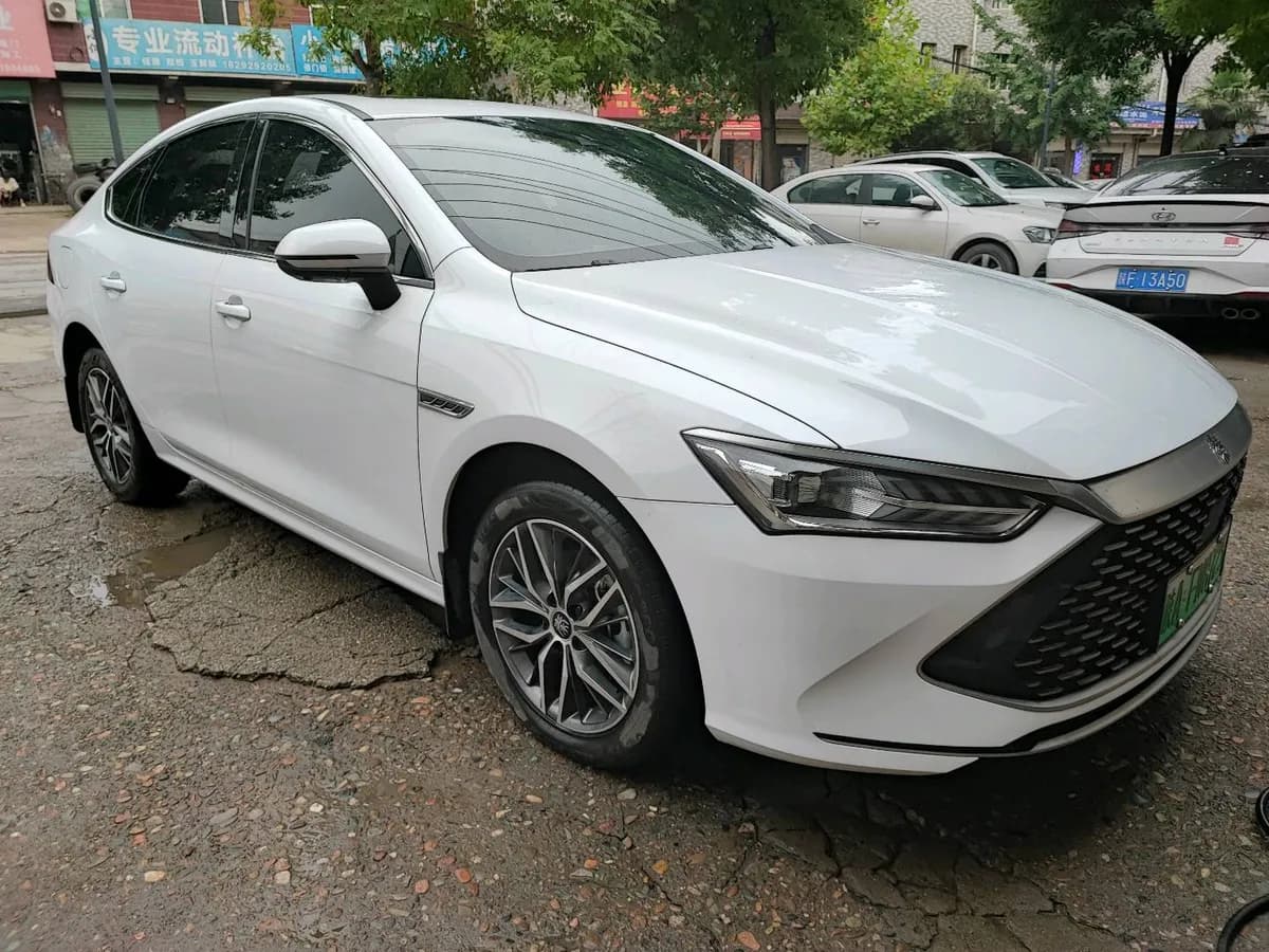 BYD Qin PLUS 2021 3
