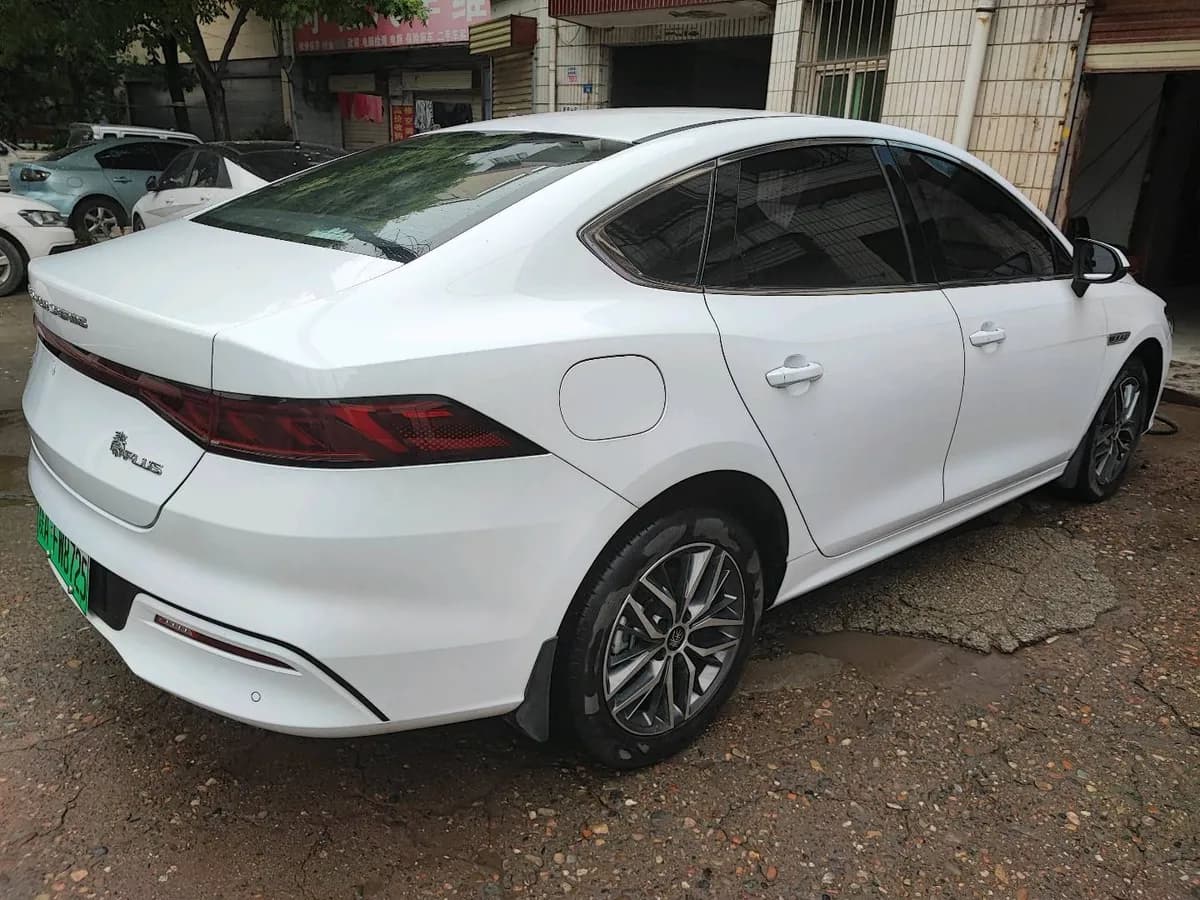 BYD Qin PLUS 2021 9