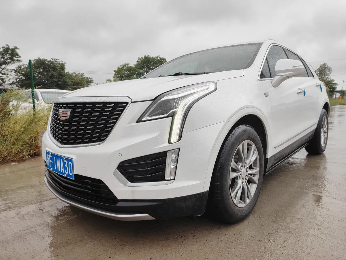 Cadillac XT5 2020 28T