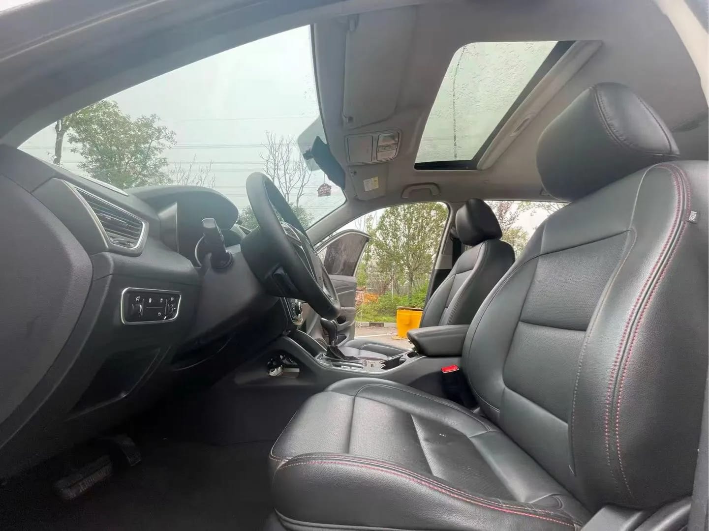 Changan CS75 2016 4