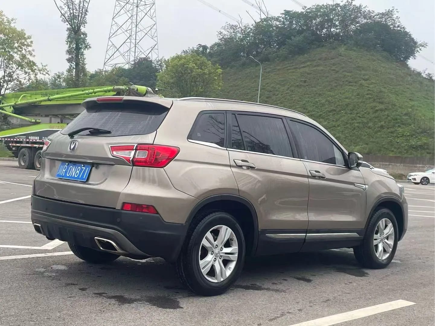 Changan CS75 2016 8