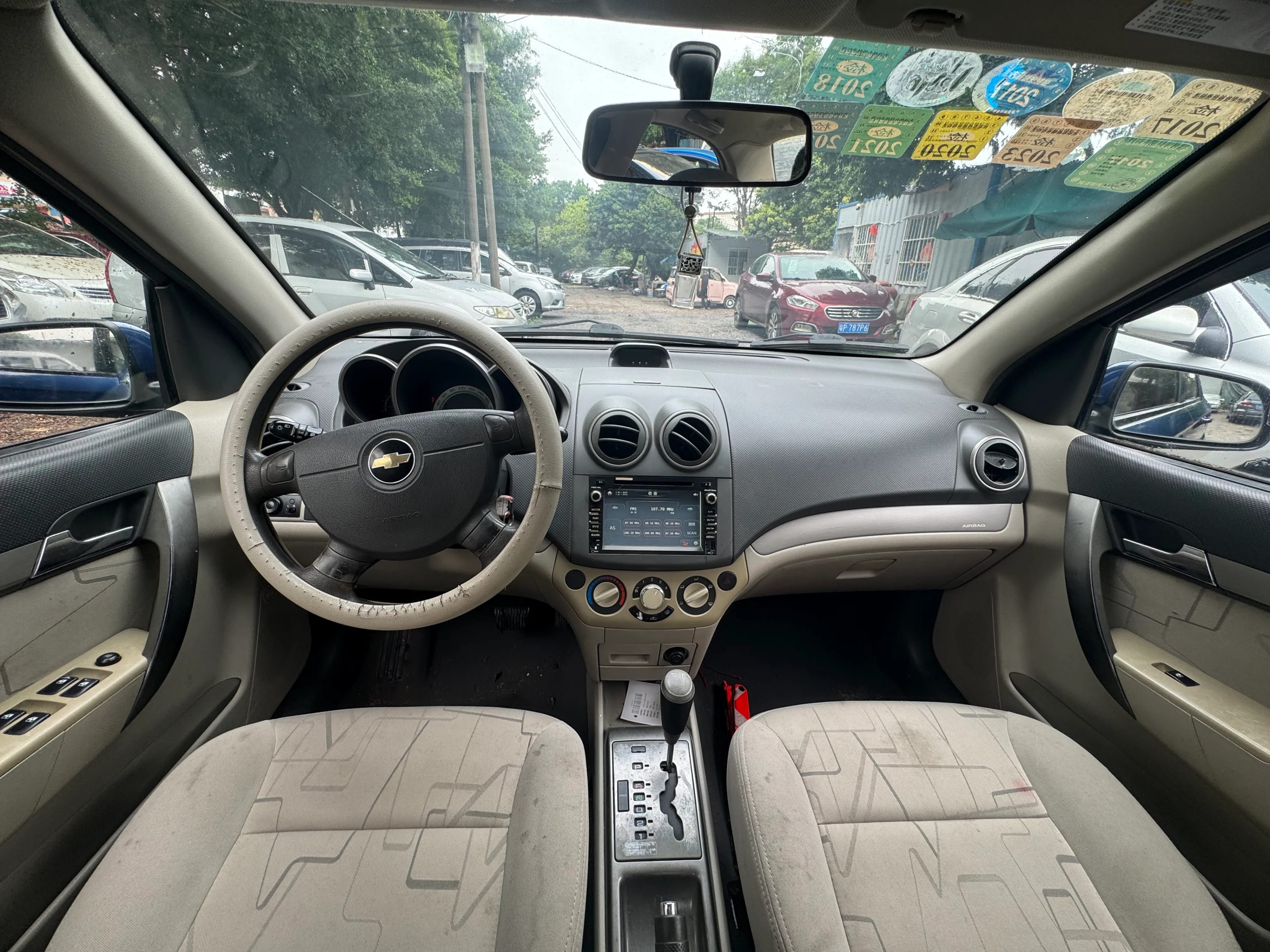 Chevrolet 2010 7
