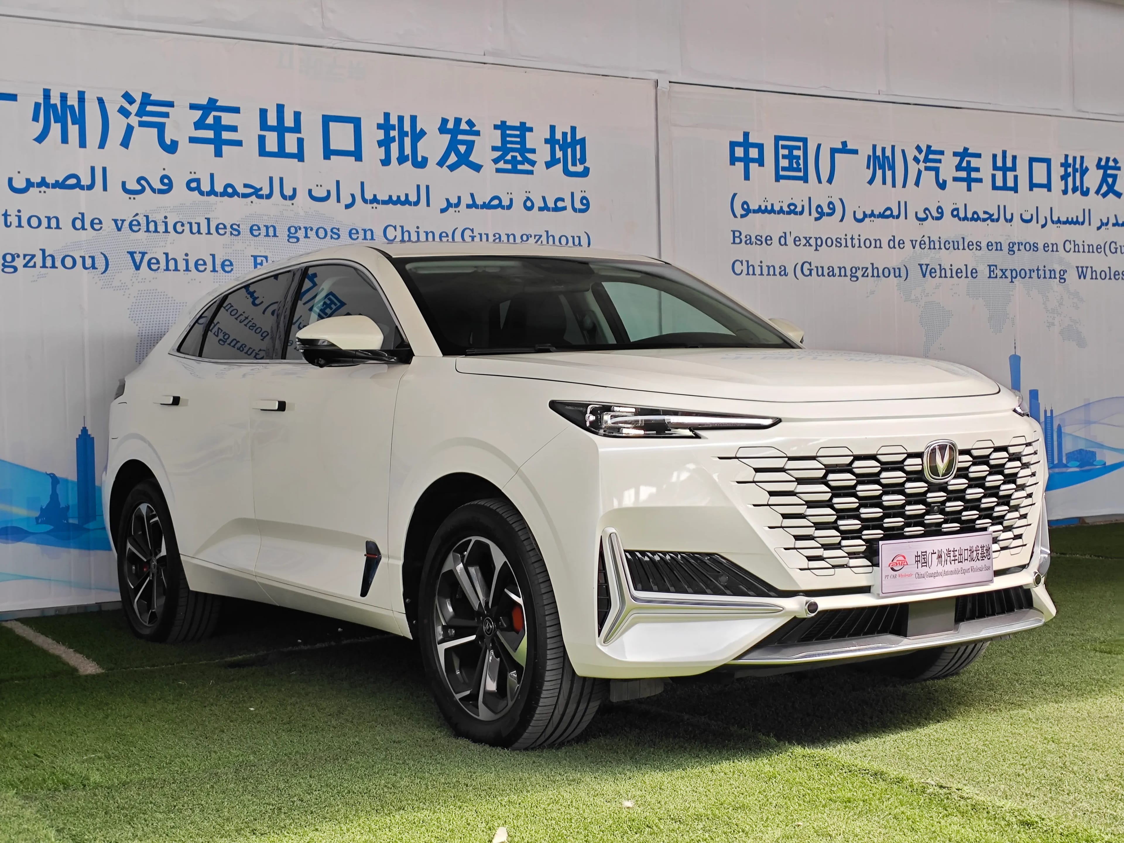Changan UNI-K iDD 1