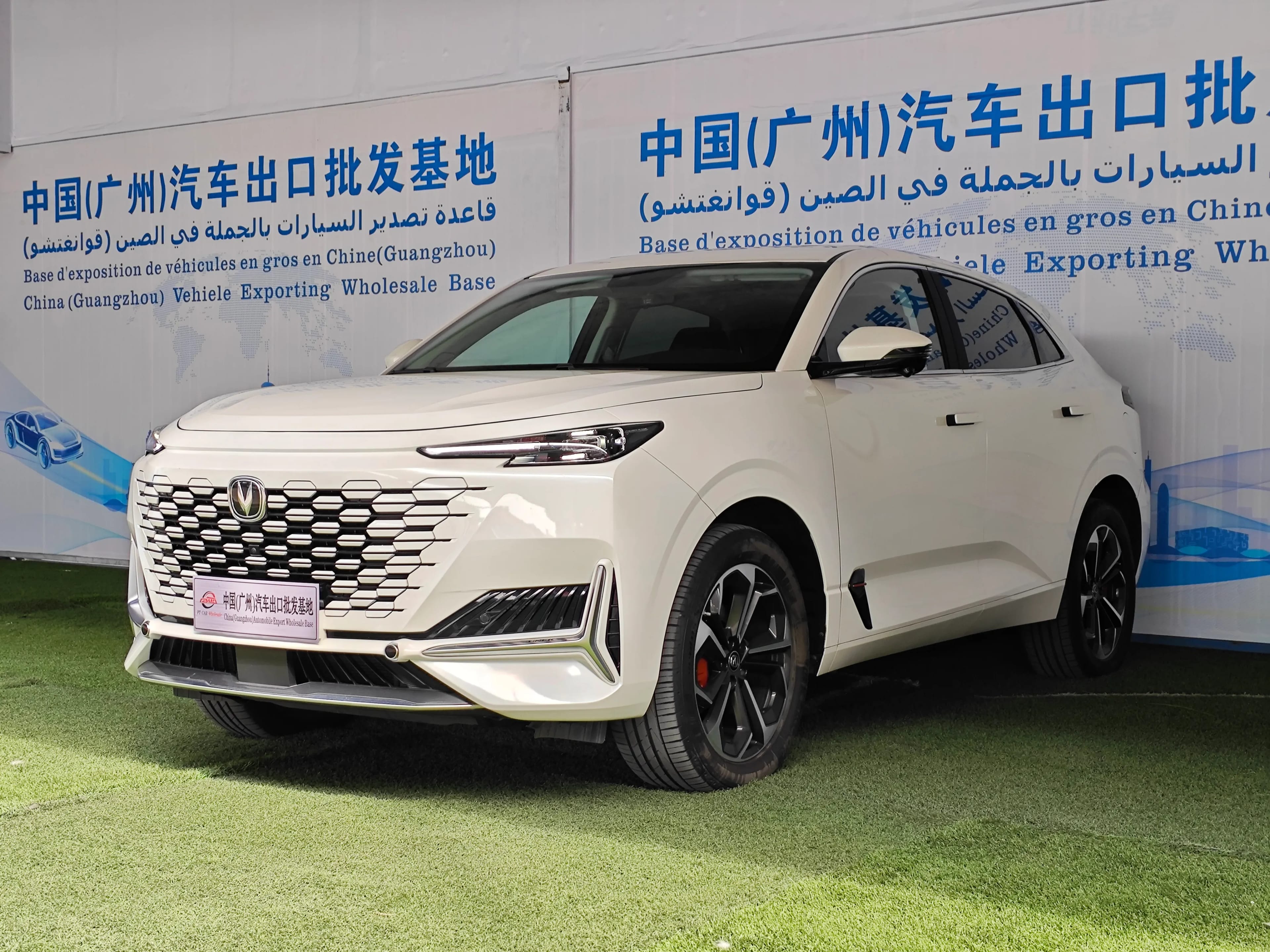 Changan UNI-K iDD 3