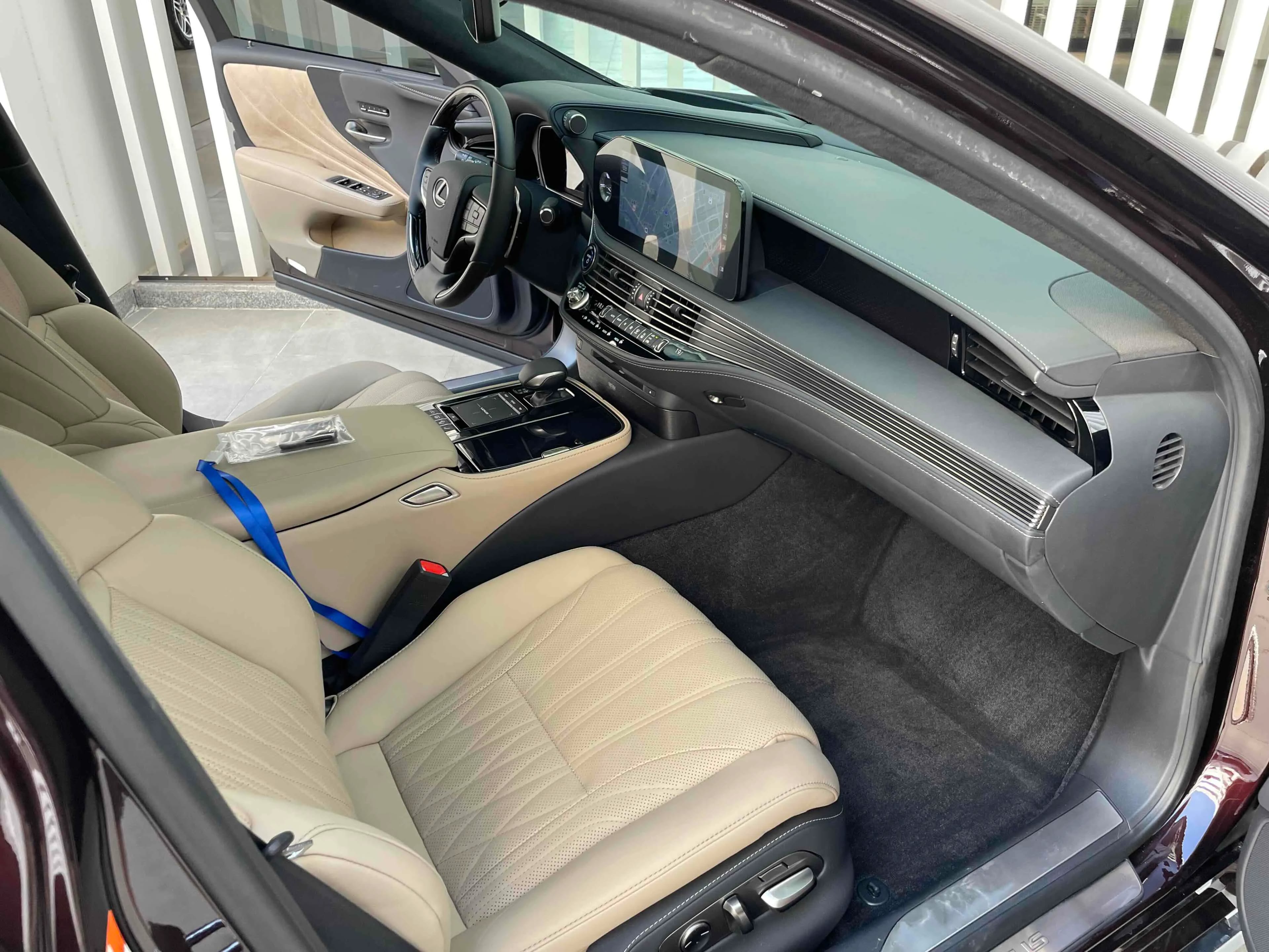 Lexus LS 2021 5