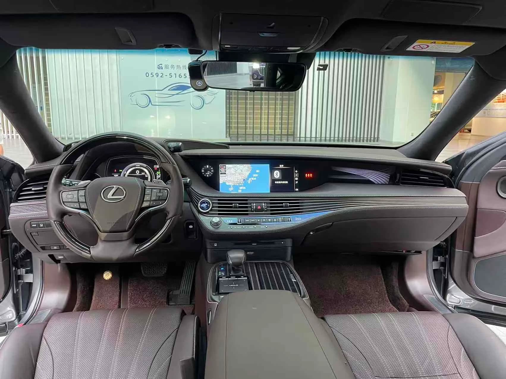 Lexus LS 2020 12