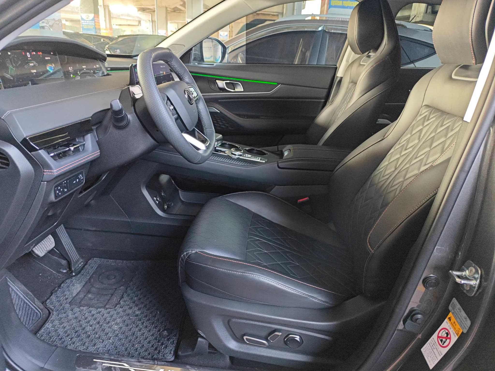 Changan UNI-K iDD 4