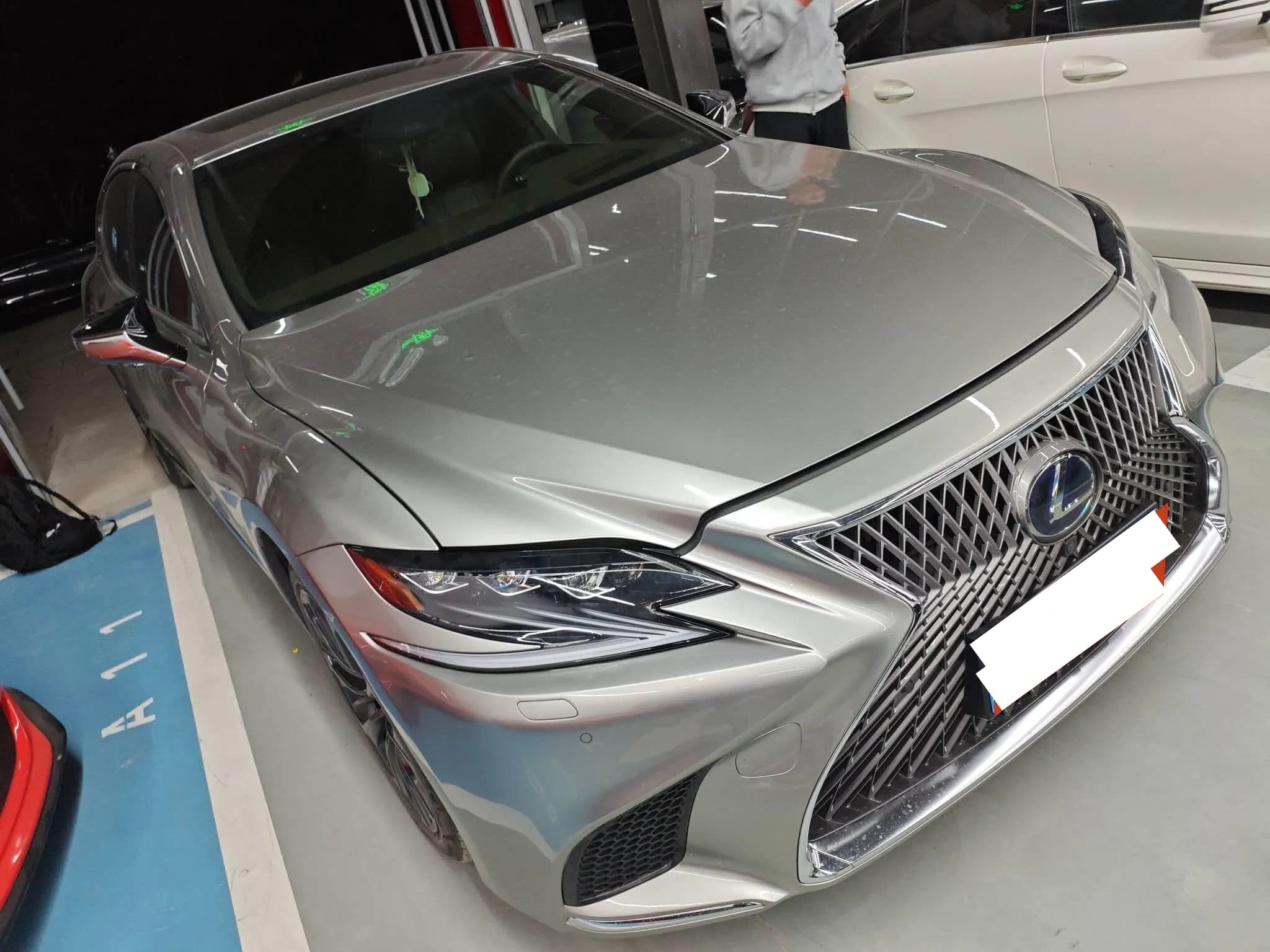Lexus LS 2018