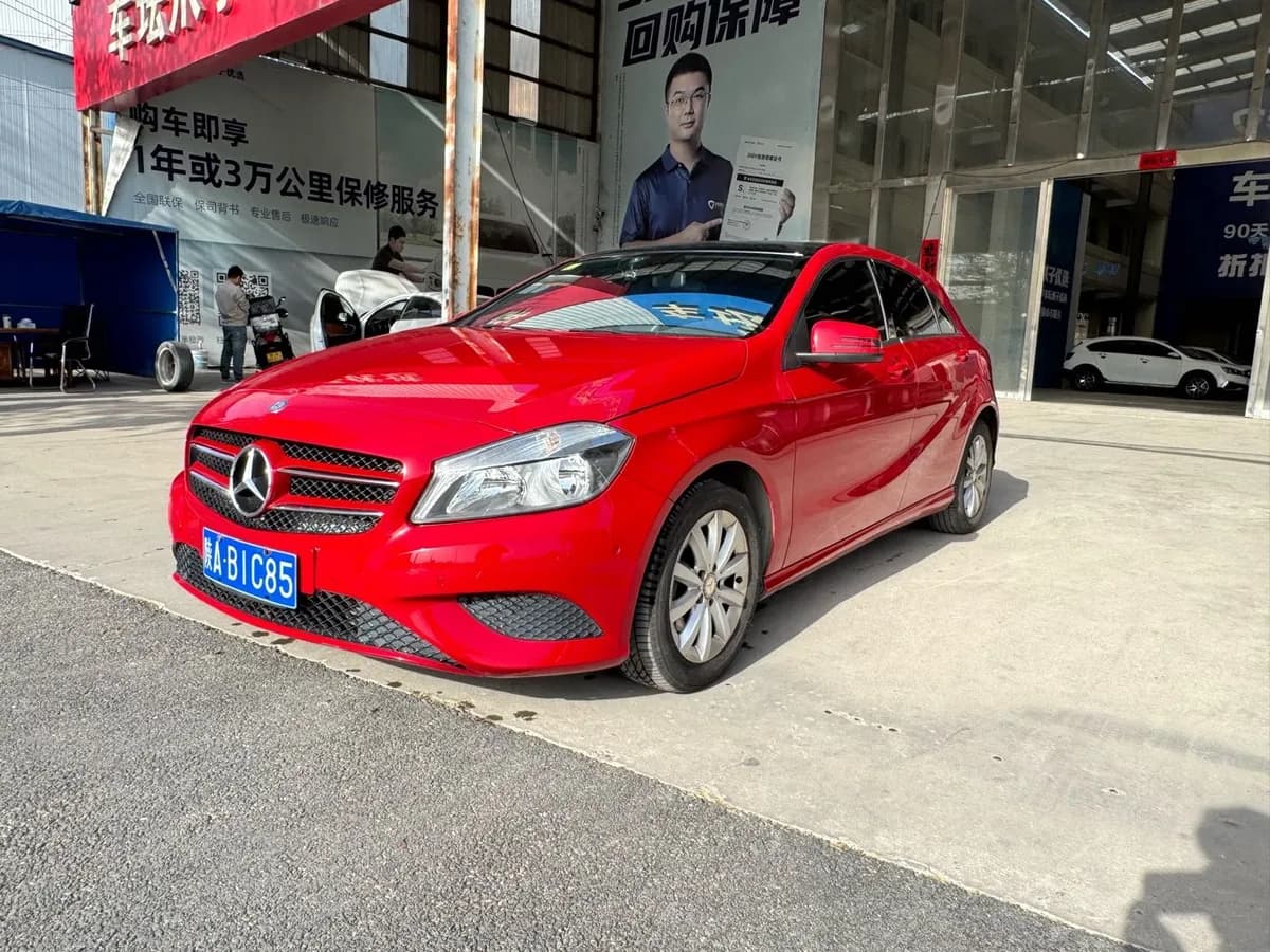Mercedes-Benz A ( ) 2013 A 180