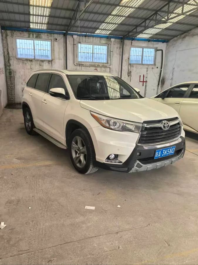 Toyota 2017 2.0T 7