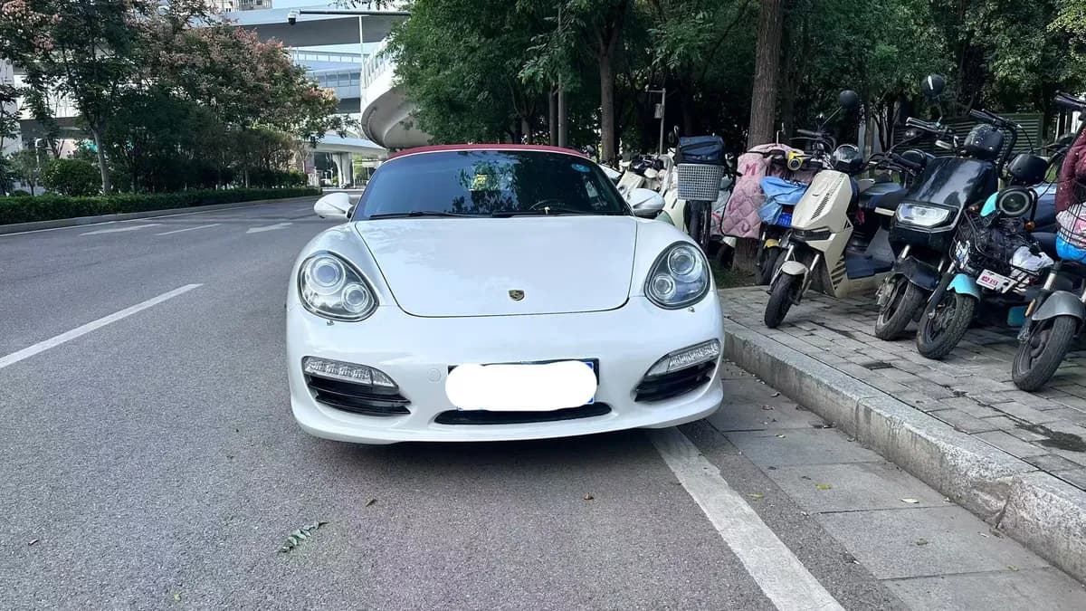 Porsche Boxster 2011 Boxster Black Edition 2.9L