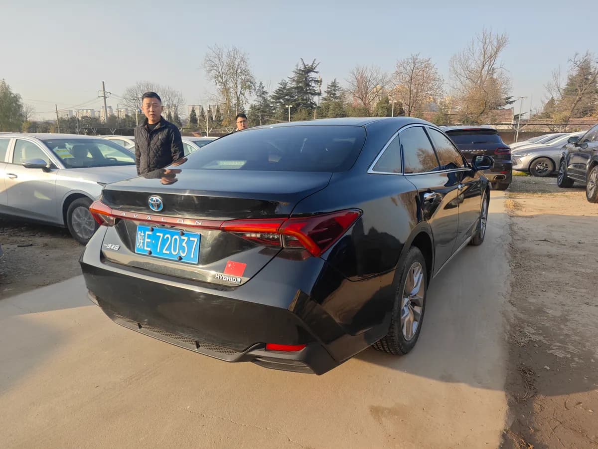 Toyota Avalon 2019 6