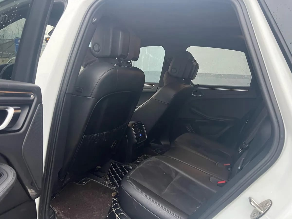 Porsche Macan 2017 8
