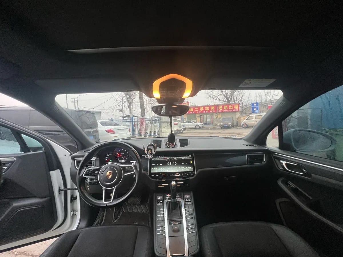 Porsche Macan 2017 9