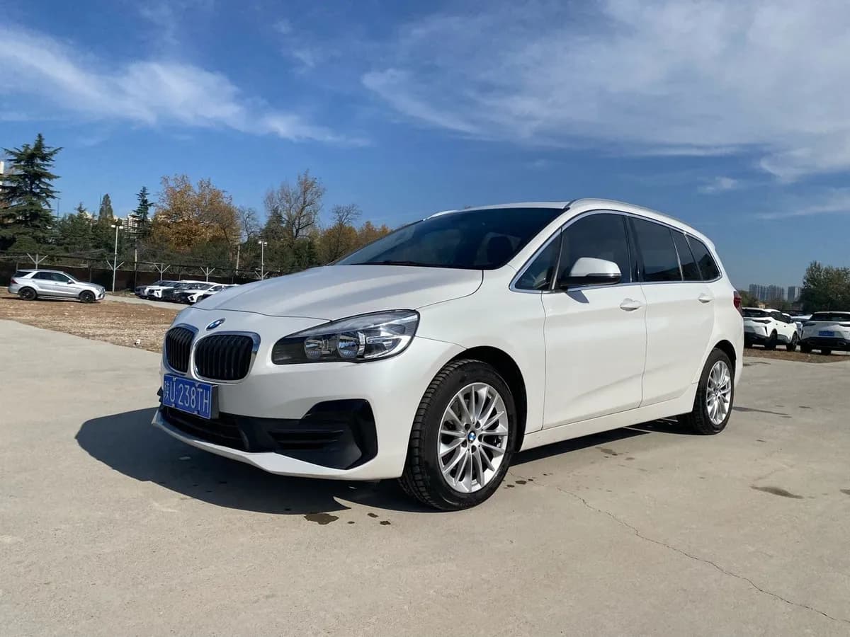 BMW 2 2018 220i