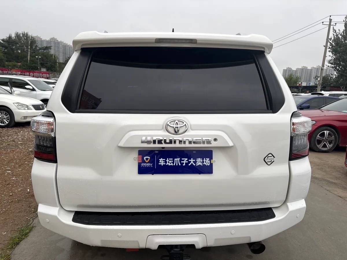 Toyota 4Runner 2010 4
