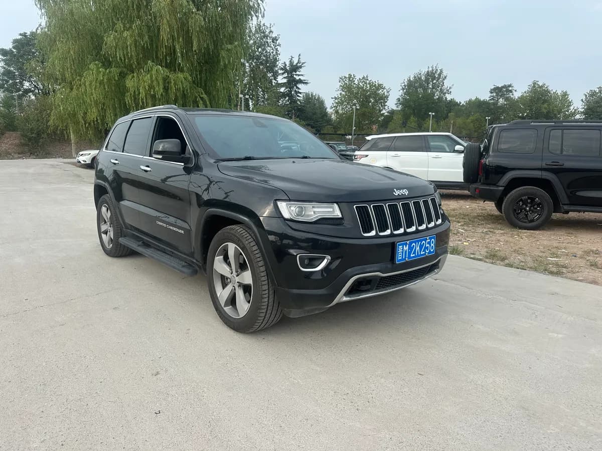 Jeep ( ) 2015 3.0L