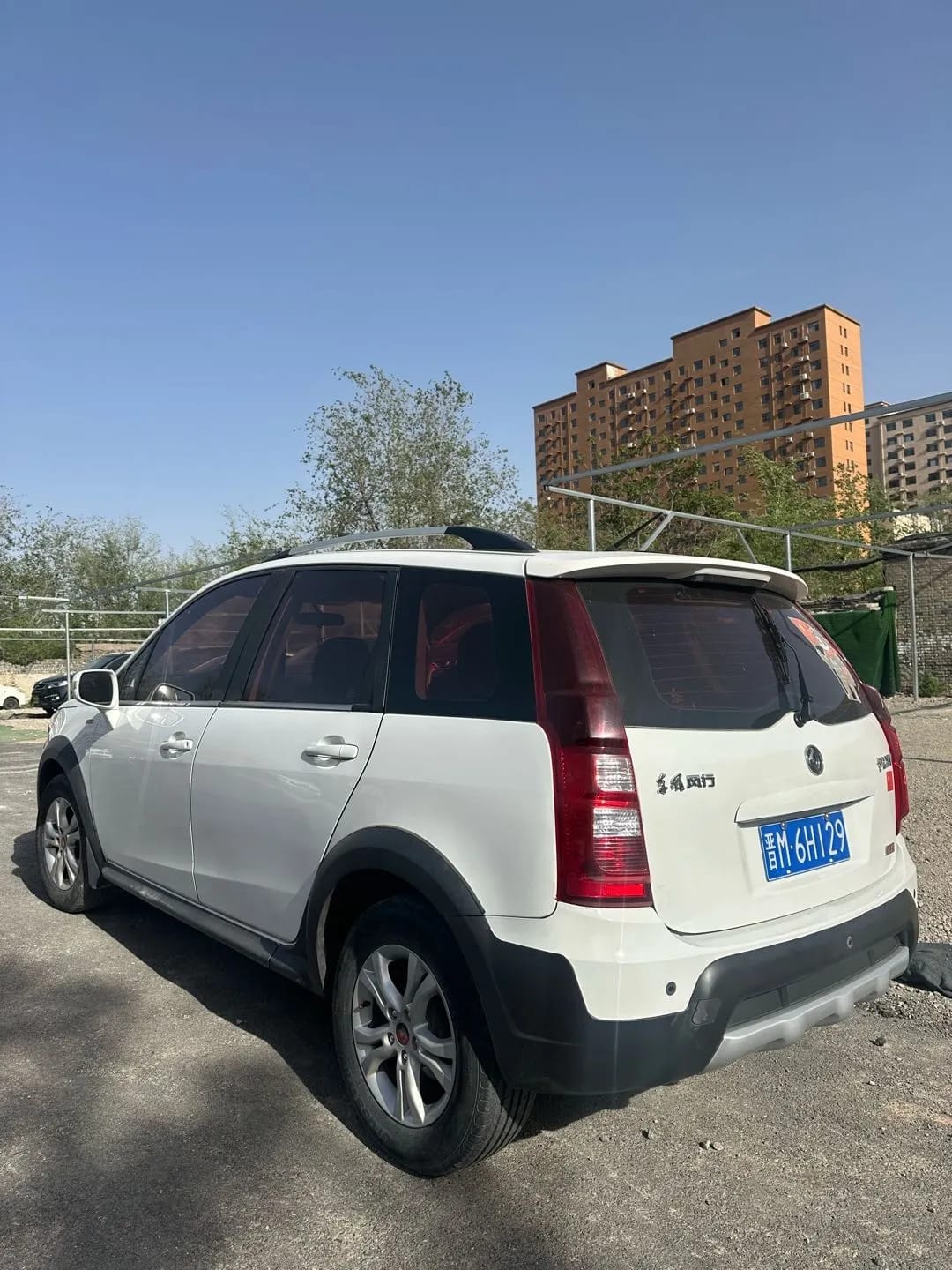 Dongfeng Forthing Joyear XV 2015 7