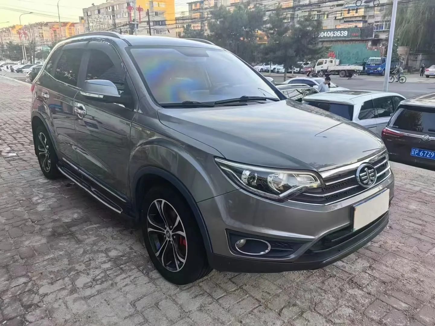 FAW R7 2017 3