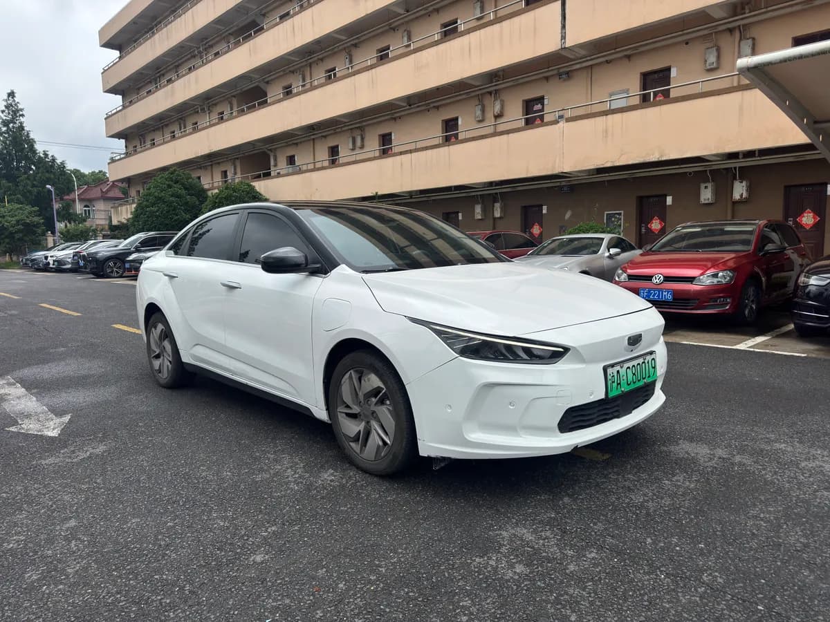 Geely Geometry A 2021 3