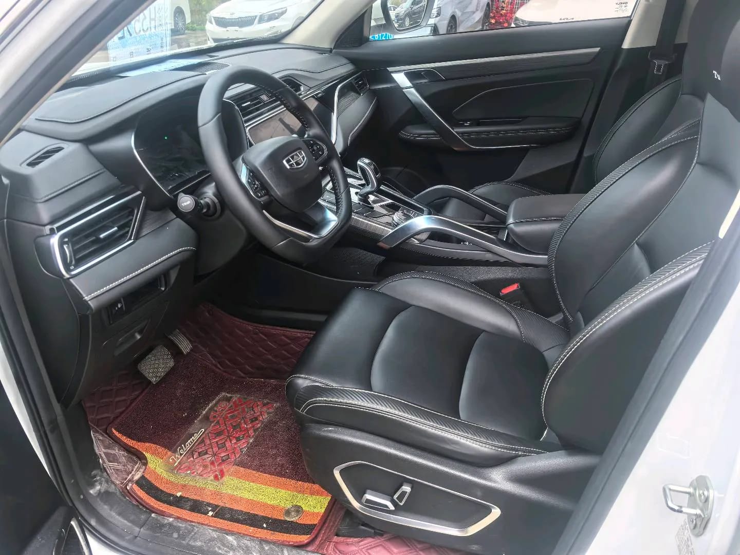 Geely Boyue 2020 3
