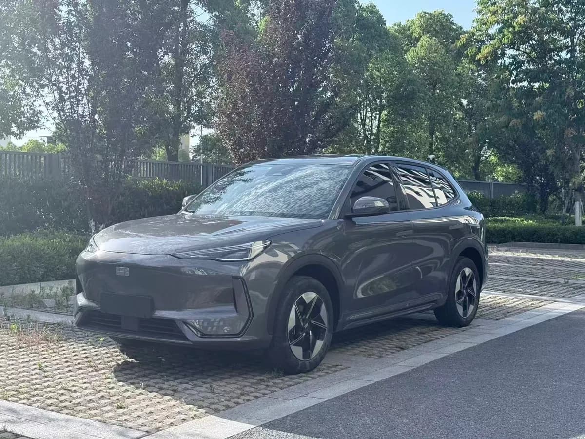 Geely Galaxy E5 2024 2