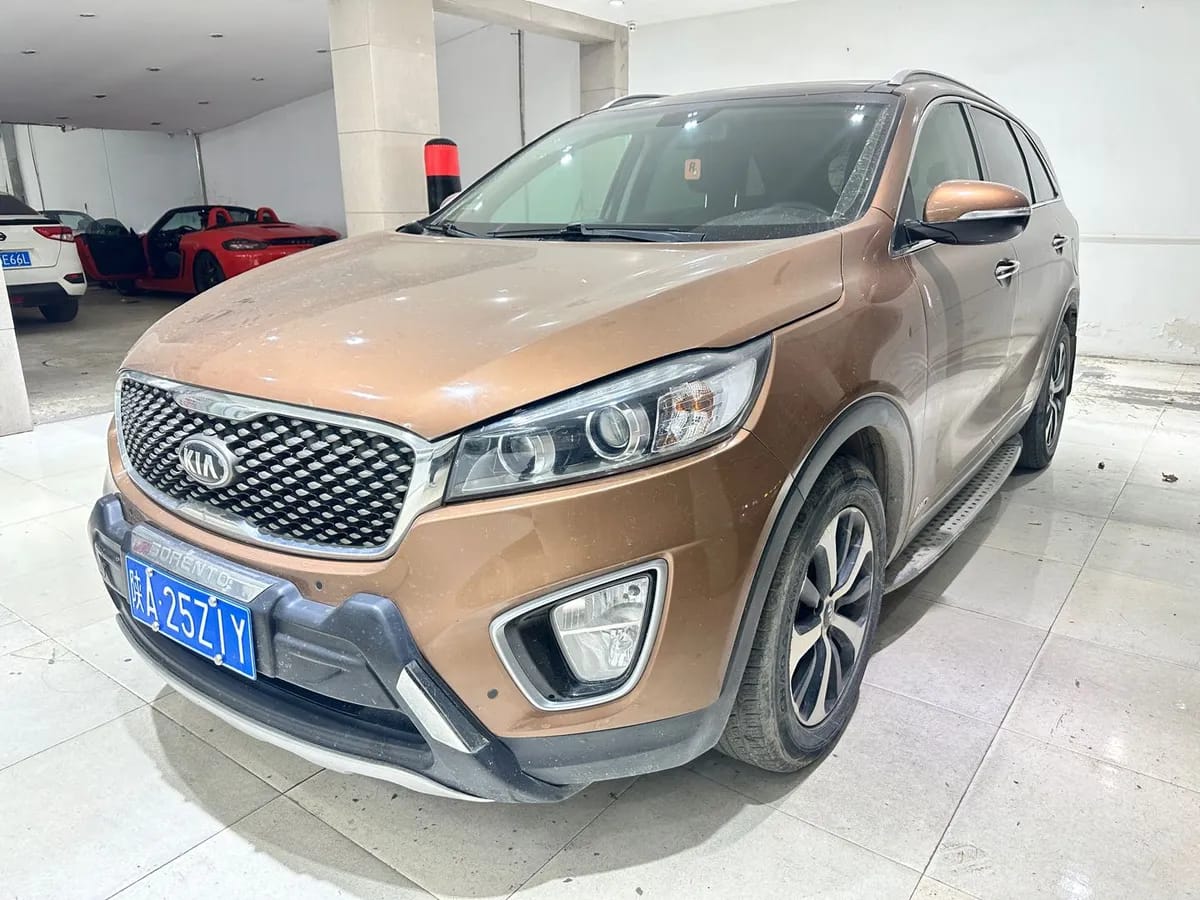Kia ( ) 2015 L 2.4L 4WD 5 V