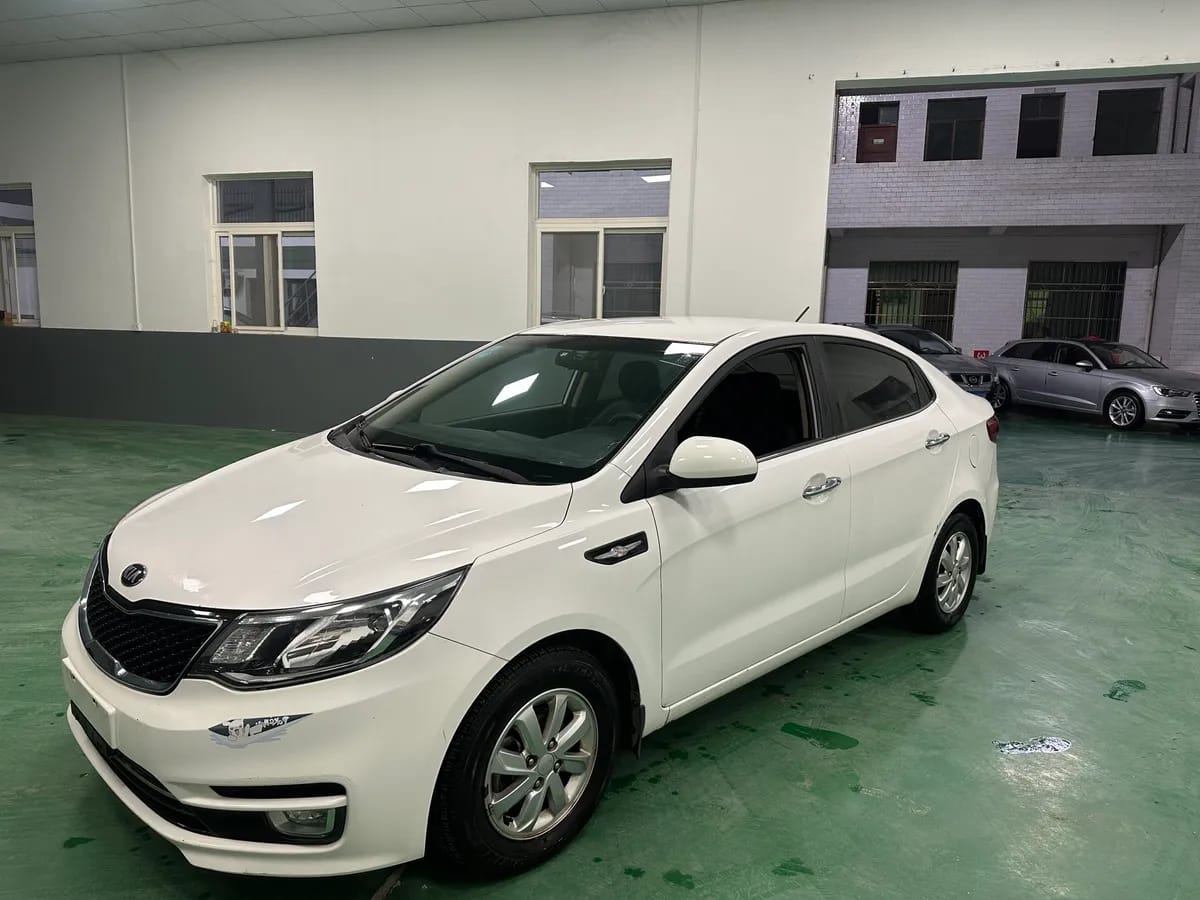 Kia K2 2015 1.4L MT GLS