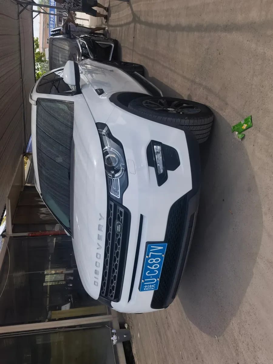 Land Rover 2018 240PS SE