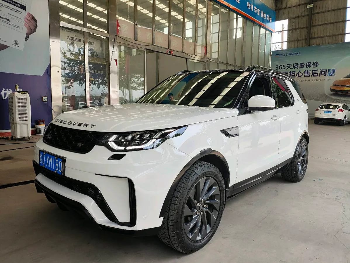 Land Rover ( ) 2018 3.0 SC V6 SE
