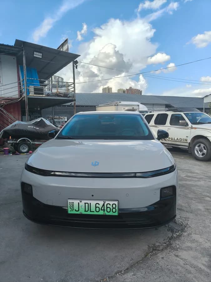 Leapmotor B01 2025