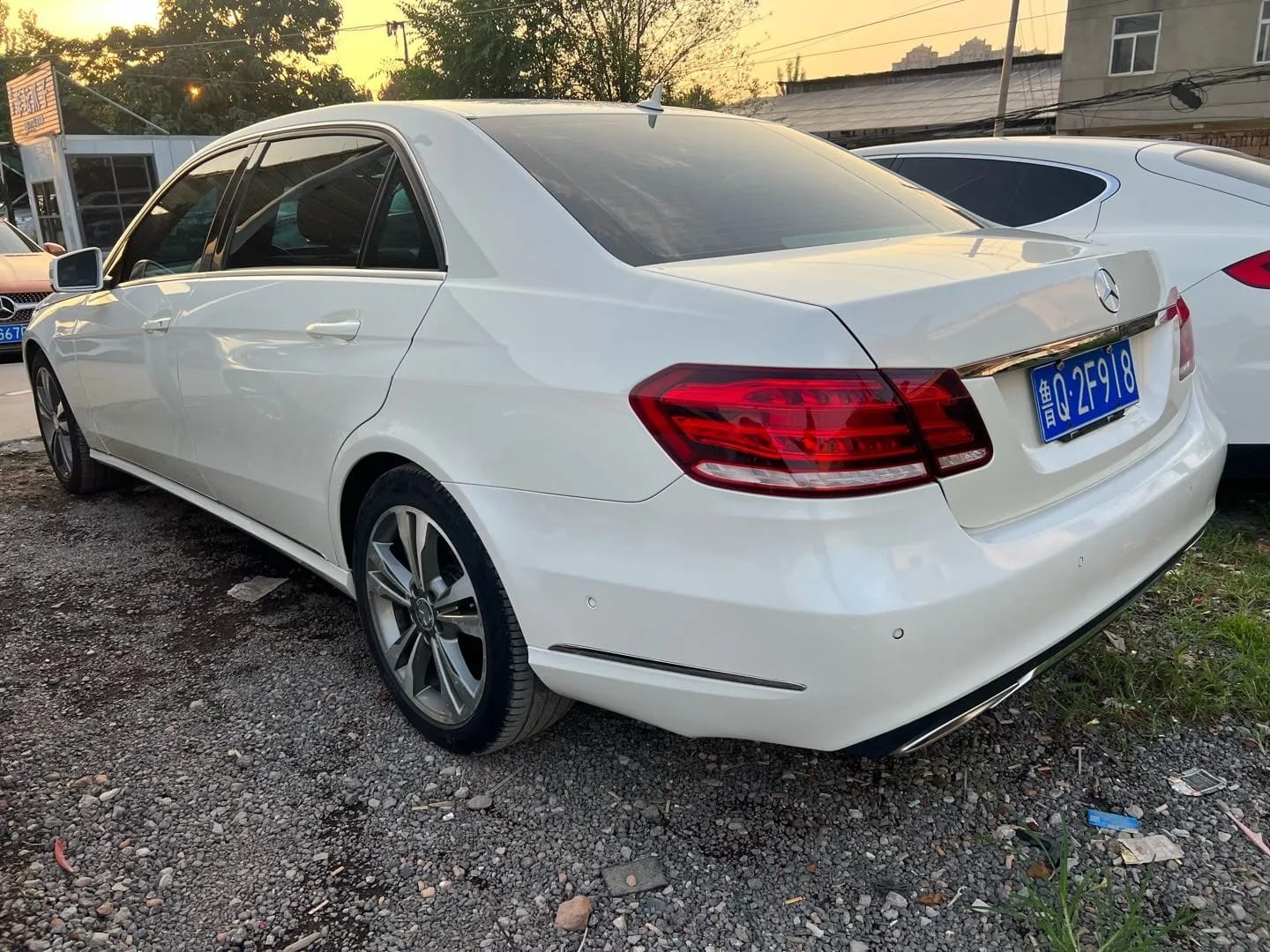 Mercedes-Benz E 2015 6