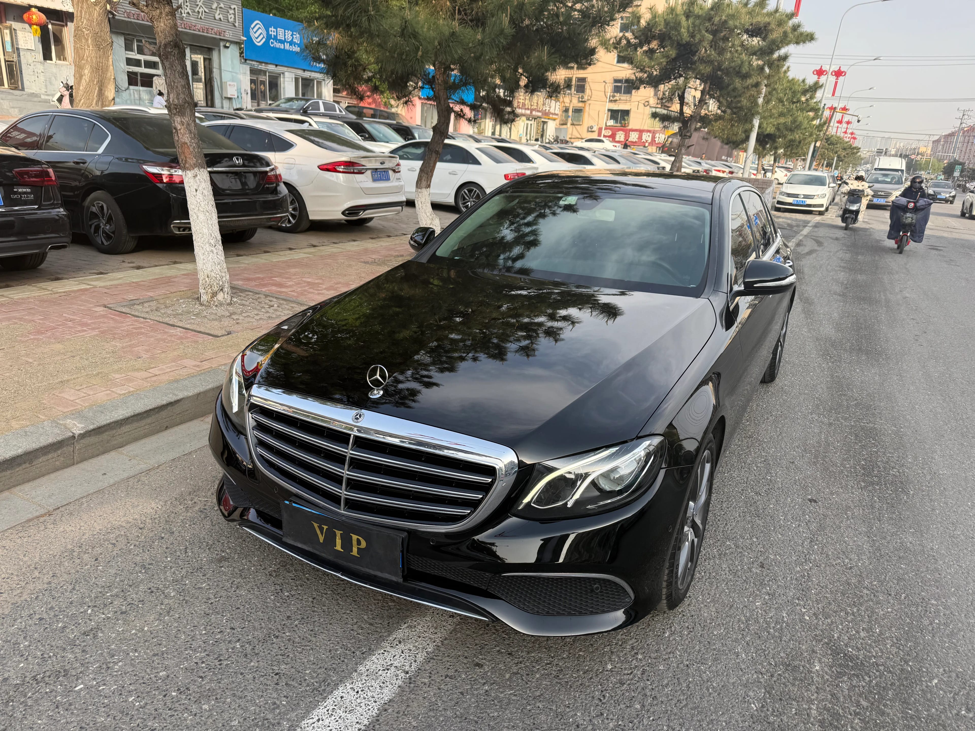 Mercedes-Benz E 2018 1