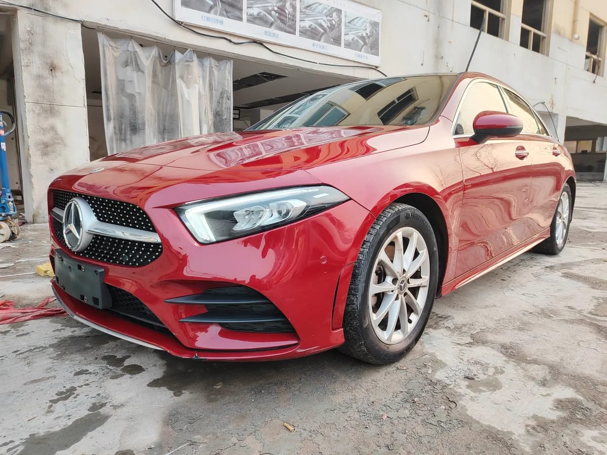 Mercedes-Benz A 2020 A 200 L