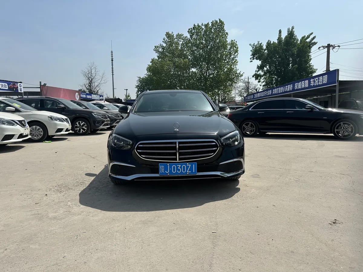 Mercedes-Benz E 2020 E 300 L