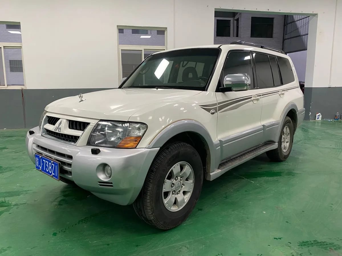 Mitsubishi 2011 V73 3.0L AT GLS