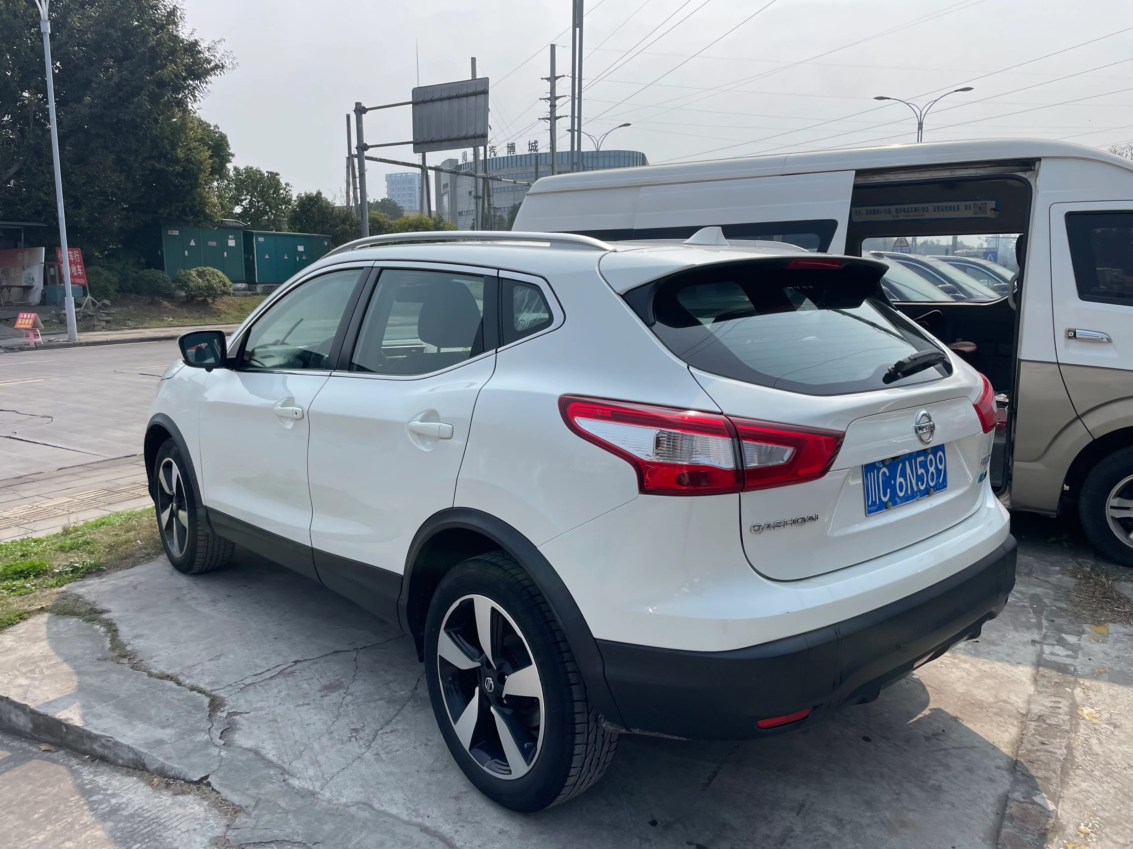 Nissan Qashqai 2017 4