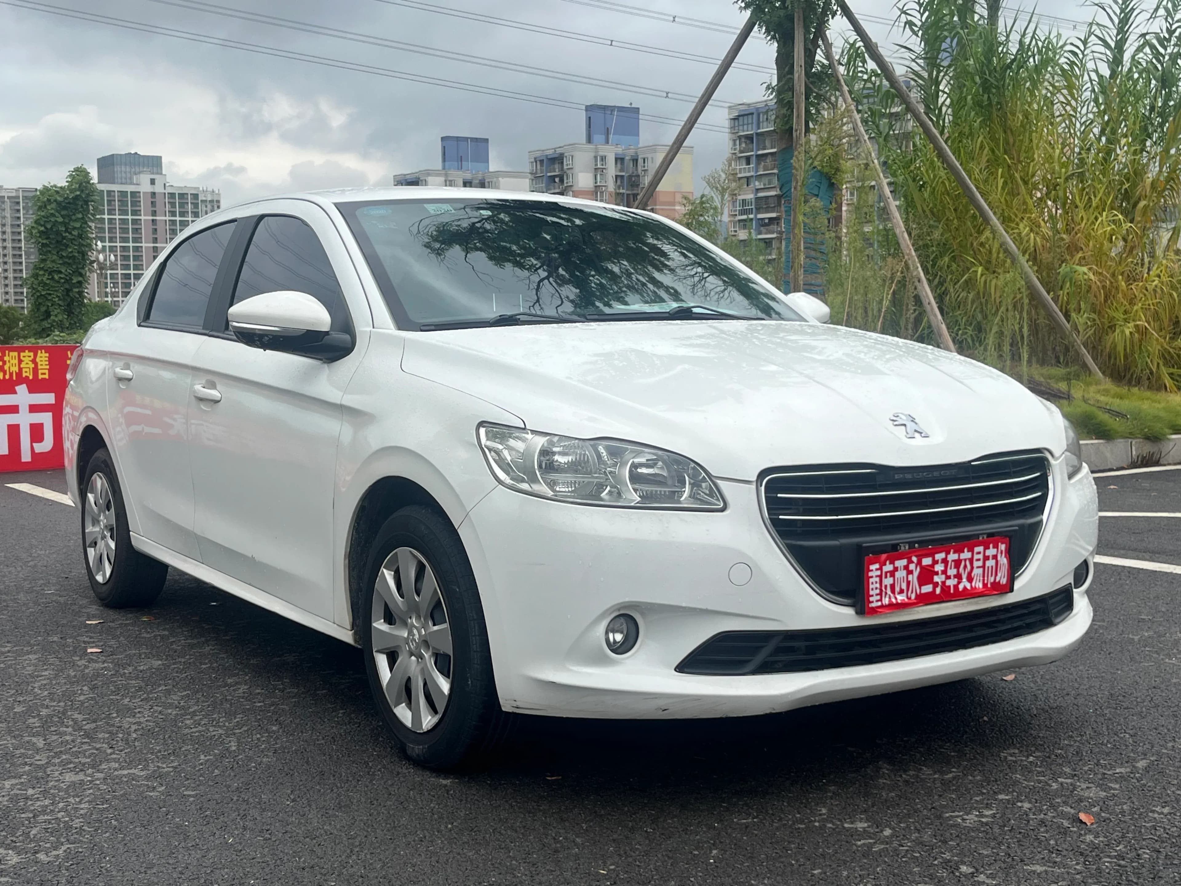 Peugeot 301 2016 2