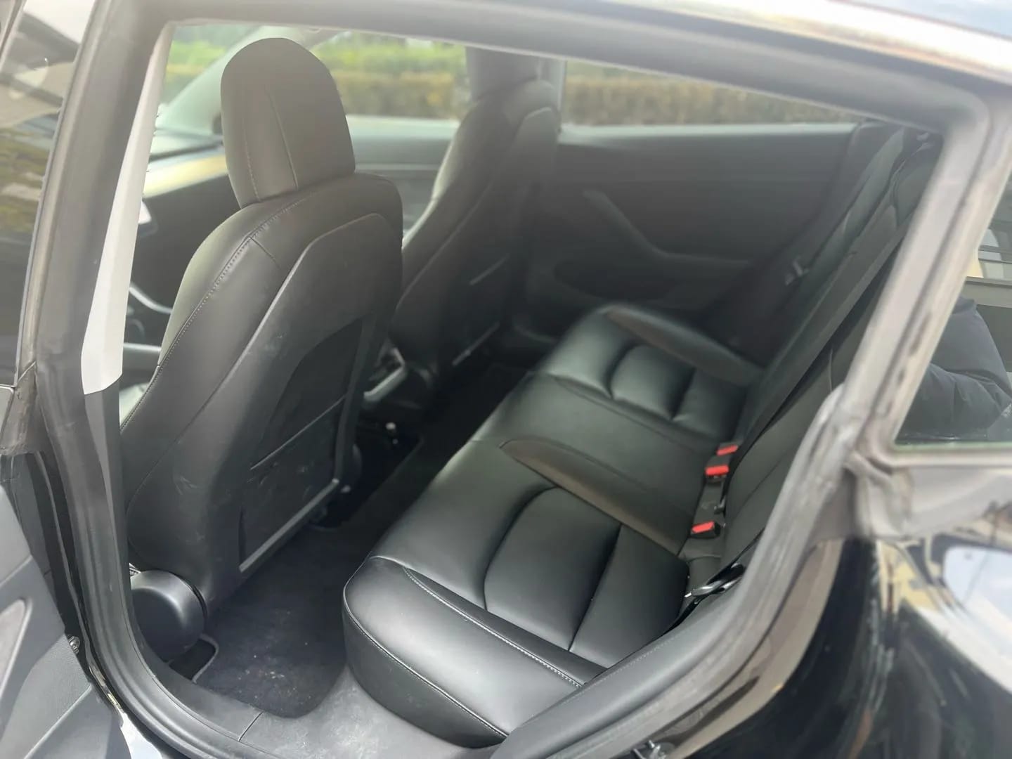 Tesla Model 3 2020 8