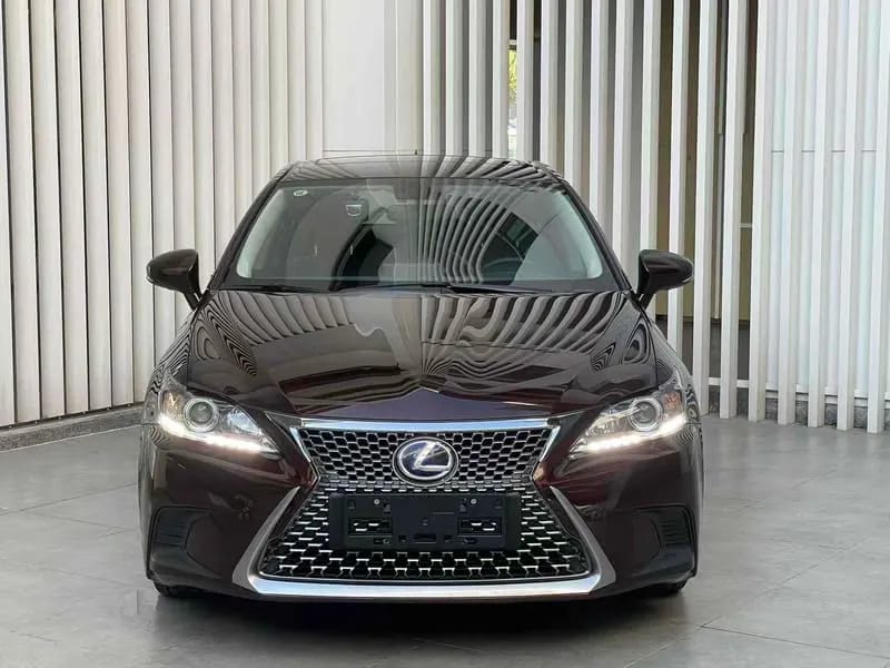 Lexus CT 2017 2