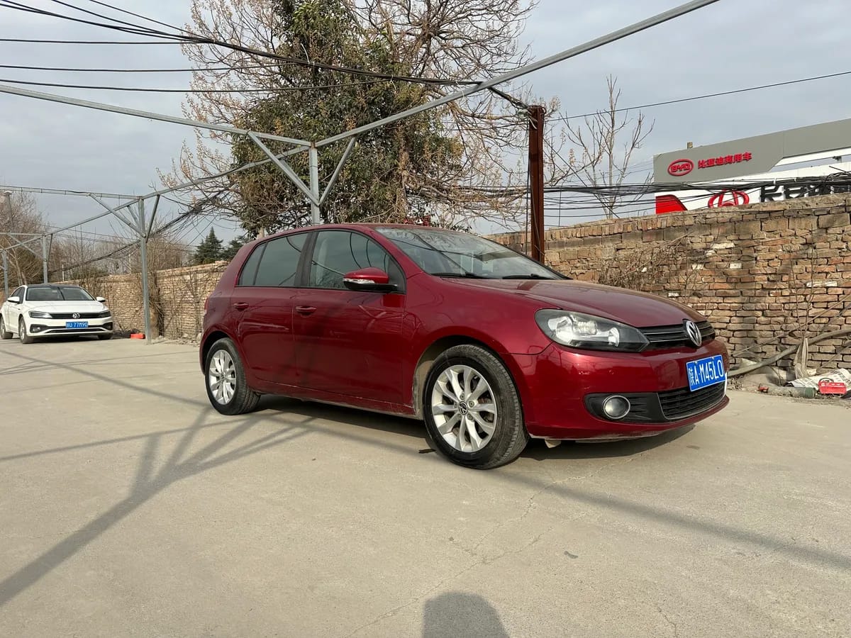 Volkswagen Golf 2012 3
