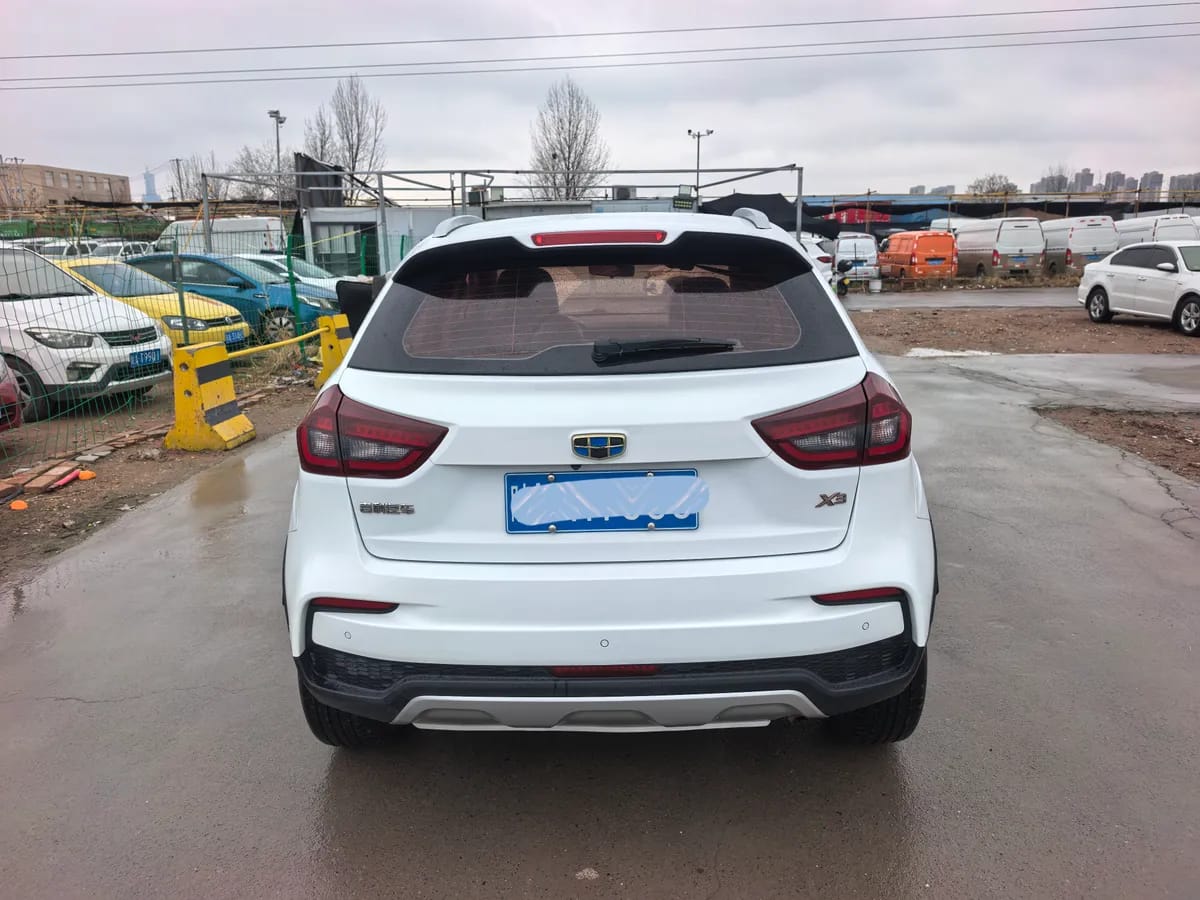 Geely Vision X3 2019 8