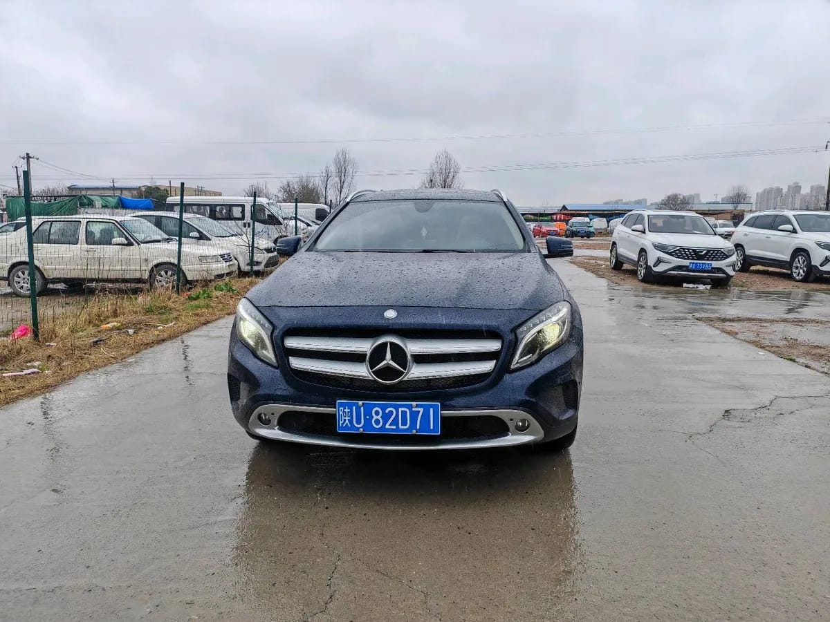 Mercedes-Benz GLA 2016 1