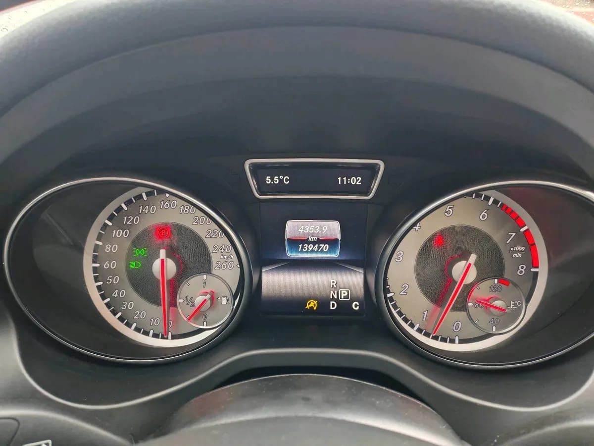 Mercedes-Benz GLA 2016 9