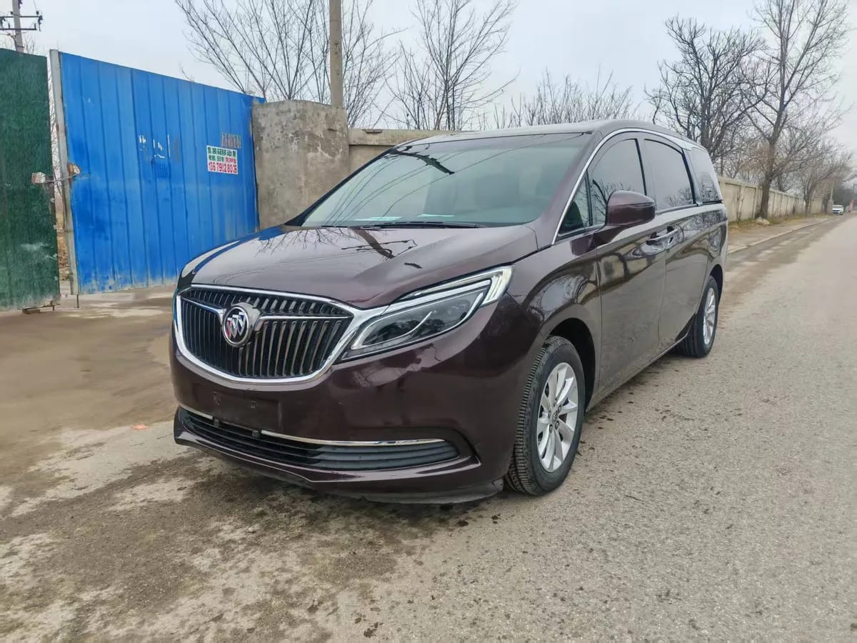 Buick GL8 2018 1